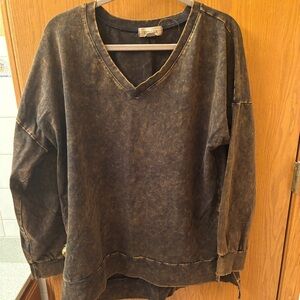 Zenana Outfitters Brown Long Sleeve Top